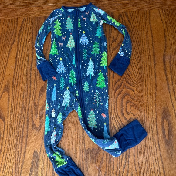 Little Sleepies Navy and Green Christmas Tree Print Zippy Pajamas - Picture 3 of 4